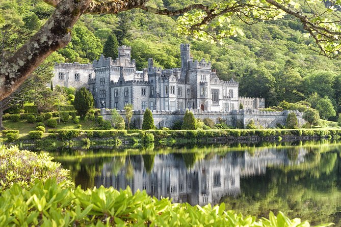 Connemara Day Trip Including Leenane Village and Kylemore Abbey from Galway - Exploring the Connemara Landscape and Small Towns