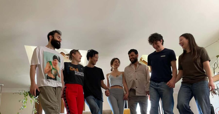 Cook Turkish Dishes in a Local Chefs Istanbul Home - Inside the Home Kitchen: A Warm Welcome and Coffee