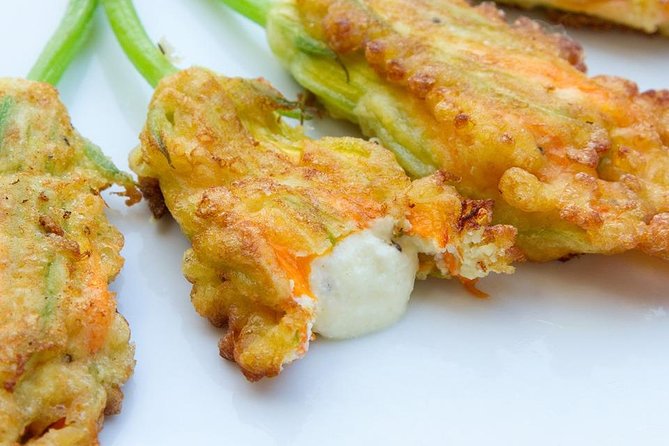 Cooking Class - Lunch time Harvest, in villa in Sorrento - Farm Visit and Ingredient Harvest with Luigi