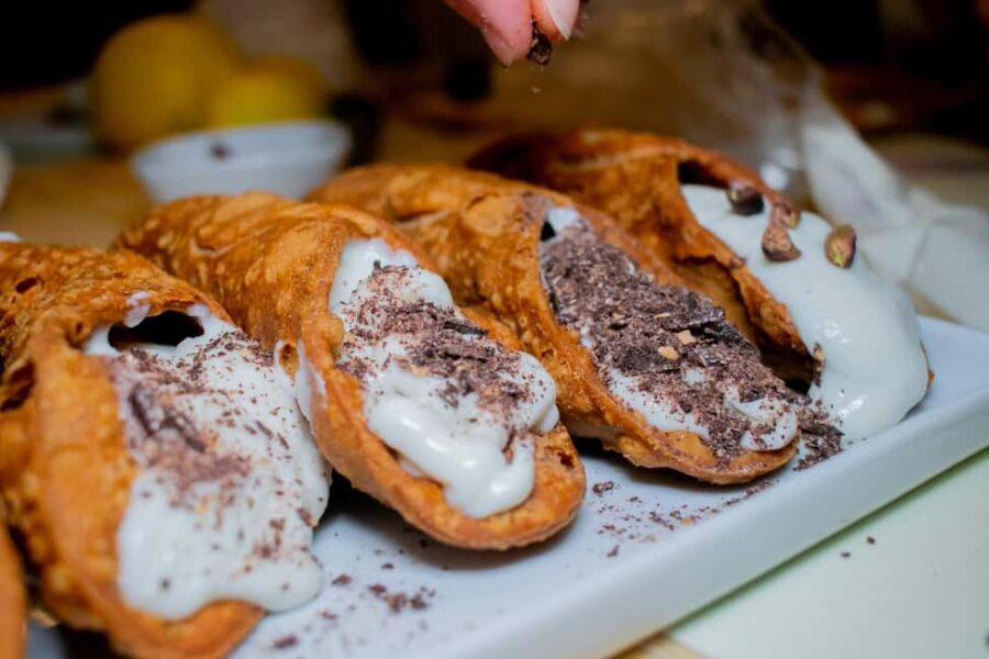 Cooking class, visit to the Catania market and light lunch - Visit to the Catania Market: A Colorful Introduction to Local Ingredients