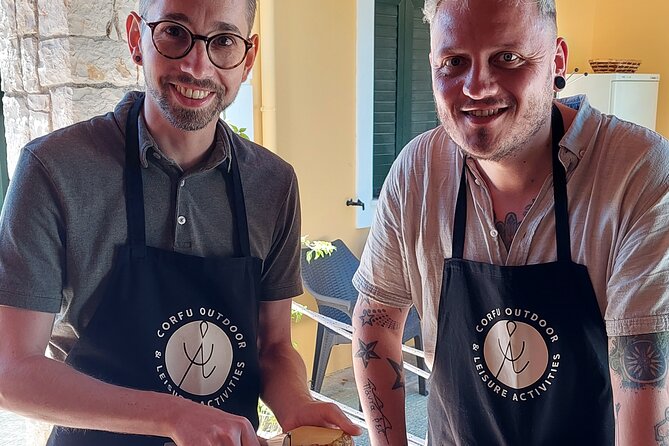 Cooking Classes and olive oil tasting.The real taste of Greece! - Learning to Cook Classic Greek Dishes in a Family Setting