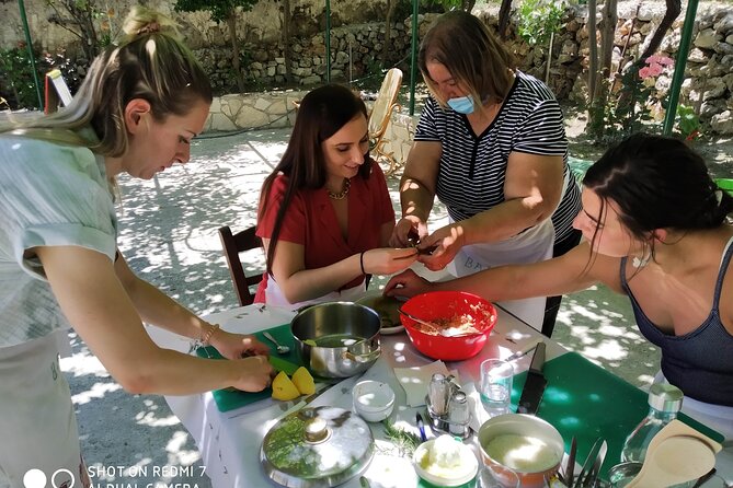Cooking Lesson in Heraclion - Choosing the Menu: Vegan or Traditional Crete Dishes