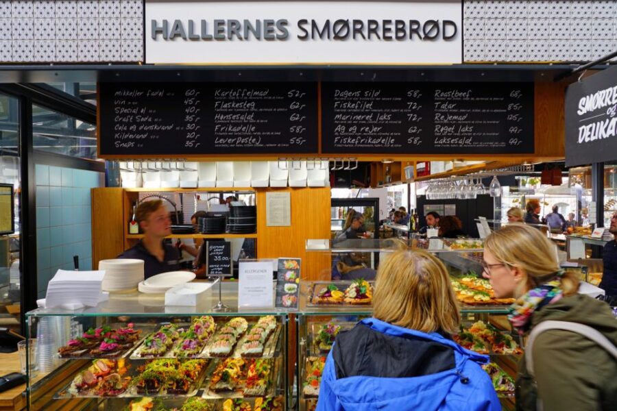 Copenhagen: Scandinavian Delights Food & Drink Private Tour - Exploring Copenhagen’s Food Stalls and Restaurants