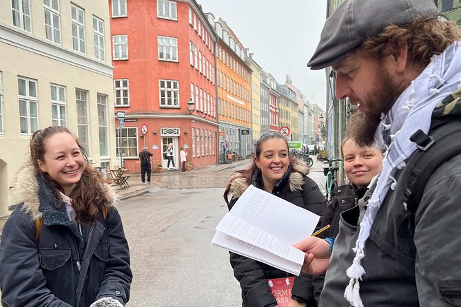 Copenhagen Self-Guided Murder Mystery Tour by Amalienborg Palace - The Self-Guided Murder Mystery Concept and How It Works