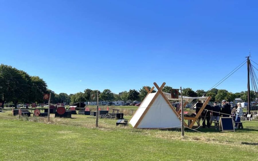 Copenhagen: Tour of Roskilde, the Viking city in Spanish - Starting Point and Transportation Logistics in Copenhagen