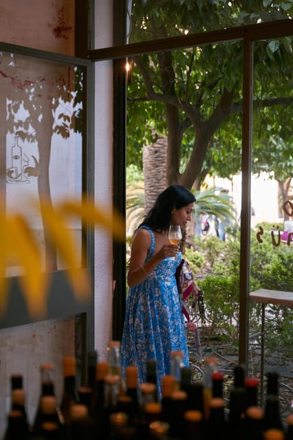 Córdoba: Discover the Soul of Spanish Natural Wine & Cuisine - The Location and Meeting Point at Jugo Vinos