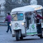 Córdoba: Guided City Tour by Tuk-Tuk - Set out on a Scenic Ride from Tendillas Square