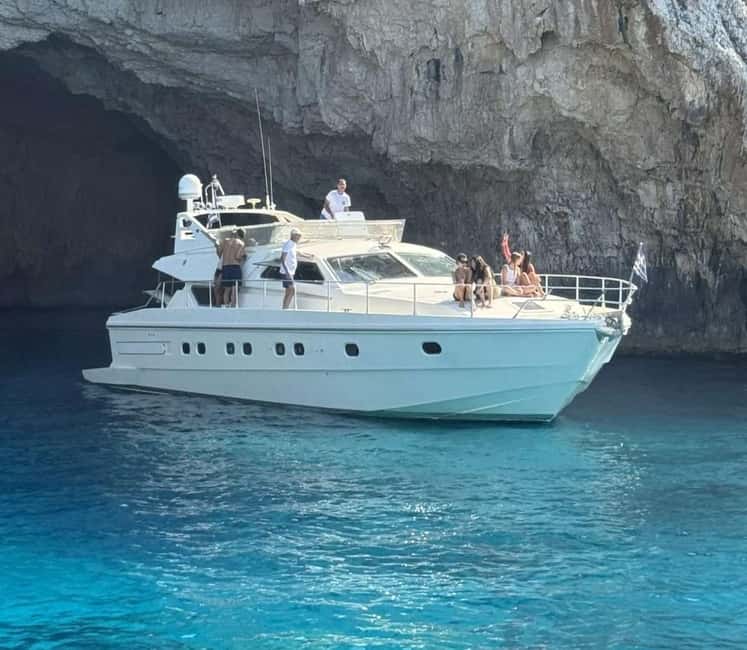 Corfu: All in One Cruise to Paxos - Antipaxos - Blue Lagoon - Starting Point at Lefkimmi Port and Boarding Experience