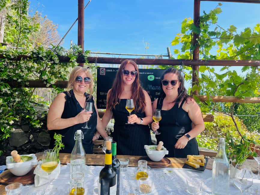 Corniglia: learn how to make pesto overlooking the sea with a tasting - Traditional Pesto Making in a Historic Setting