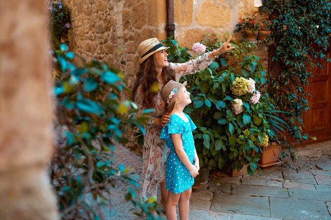 Cortona private walking Tour - Starting Point at Piazza Garibaldi