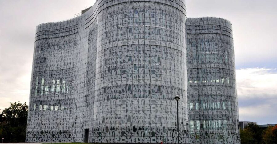 Cottbus: Private Guided Walking Tour - Starting Point at Berliner Platz 6