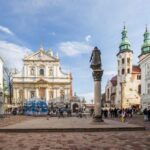 Cracow's Old Town sightseeing & St. Mary's Basilica Visit - Visiting St. Mary’s Basilica and Its Medieval Altarpiece
