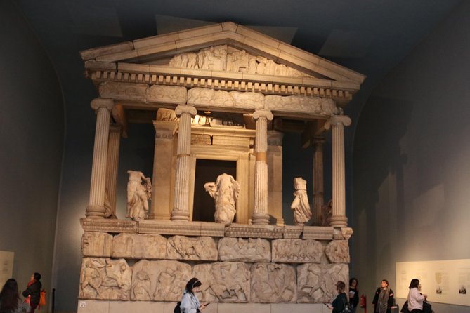 Crash course in archaeology at the British Museum - How the Guide Brings Archaeology to Life