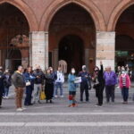Cremona: City of art and music in Italian - Starting at the Cremona Tourist Office for a Clear Introduction