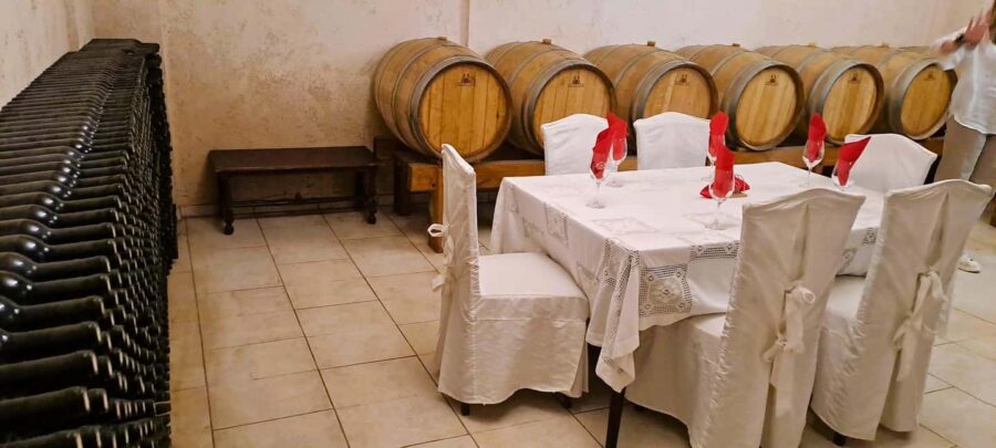 Crete: Knossos Palace, Winery & Olive Oil Tour with Lunch - Wine Tasting in the Crete Countryside