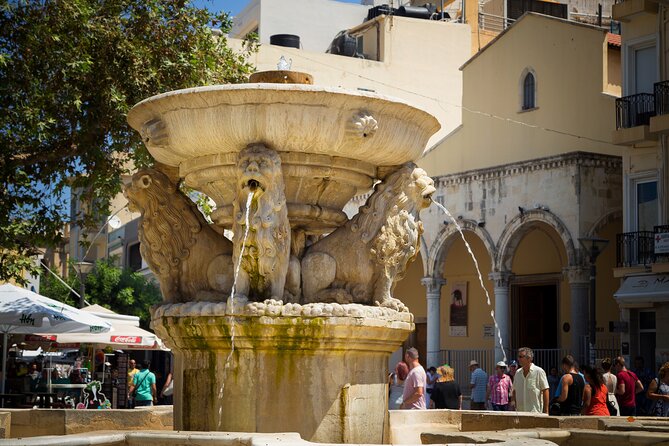 Crete Shore Trip & Knossos Palace from Heraklion (Iraklion) Port - Visiting the Palace of Knossos: A Dive into Minoan History