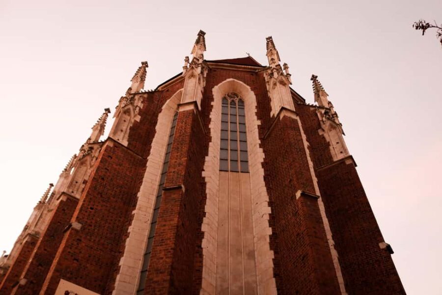 Criminal Kazimierz: In the Footsteps of the Krakow's Vampire - The Starting Point at the Old Synagogue