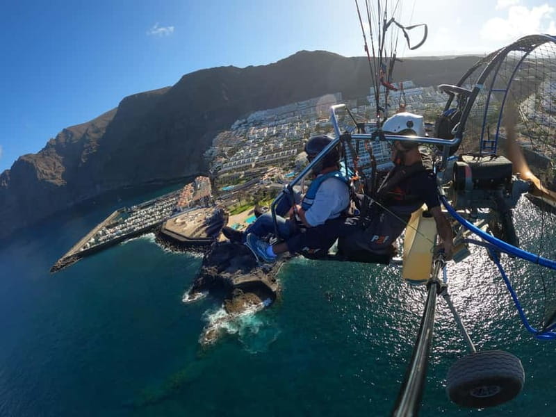 Crossing: Experience an epic crossing in Paratrike and discover Tenerife! (60min) - Practical Details: What to Bring and What to Avoid