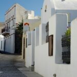 Cruise Traveller's Shore Excursion - Starting the Day at the Fira Cable Car and Meeting Your Guide