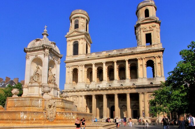 Da Vinci Code Movie Locations Private Tour in Paris - Start at the Ritz Paris, Setting the Scene for Mystery