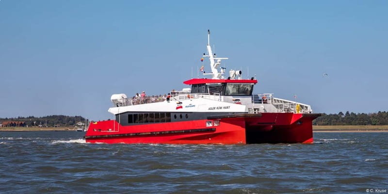 Dagebüll: Daytrip by boat to Föhr - The Scenic Crossing through the Wadden Sea UNESCO World Heritage Site
