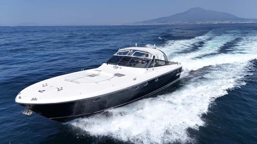 Daily Tour to Capri by Private Boat (7 hours) - Dining and Refreshments on Board