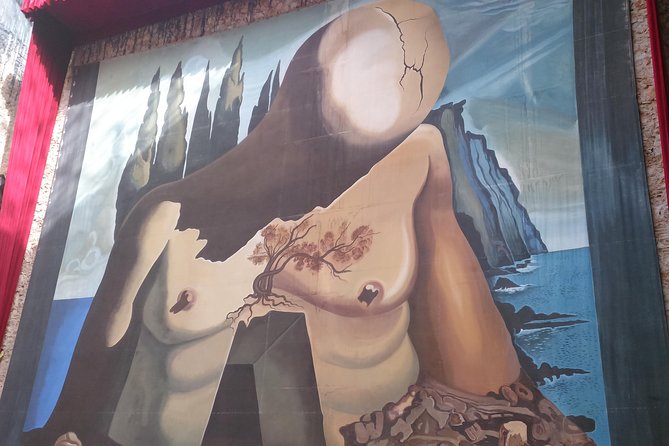 Dalí 2 Museums, Figueres and House of Portlligat small group from Girona - Visiting Dalí’s House in Port Lligat: A Peek into the Artist’s Retreat