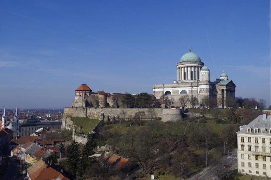 Danube Bend: Private 8-Hour Full Board Tour from Budapest - From Budapest to Esztergom’s Basilica and Treasury