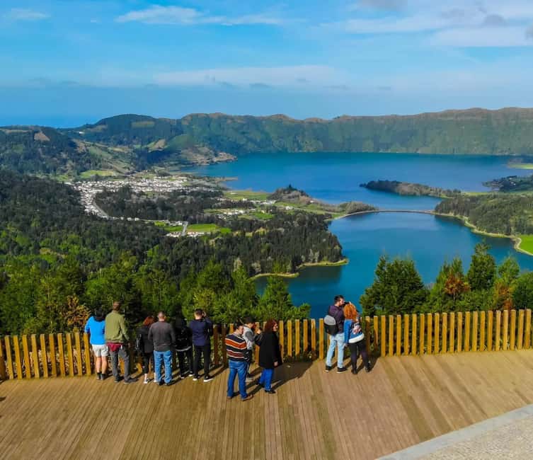 Danube Gorge & Boat Adventure: Full-Day Trip from Bucharest - From Bucharest to the Heart of the Danube Gorge