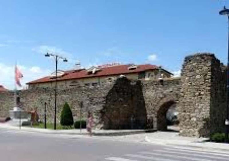 Day Tour to Elbasan  A Journey Through History and Industry - Starting Point and Transportation Logistics at Oxygen Boutique Hotel