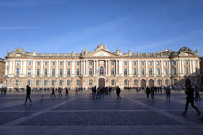 Day tour to Toulouse and the Canal du Midi. Private tour from Carcassonne. - Exploring Toulouse’s Iconic Monuments and Neighborhoods