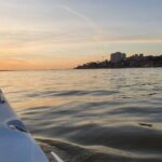 Day trip by private yacht to Curva da Lomba from Porto - Starting Point: Marina da Afurada in Vila Nova de Gaia