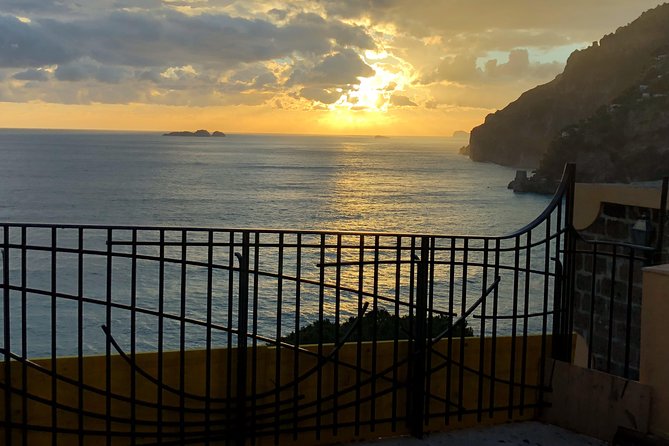 Day Trip from Rome to Pompei and Amalfi Cost (12hrs) - Visiting Pompeiis Ruins: History and Flexibility