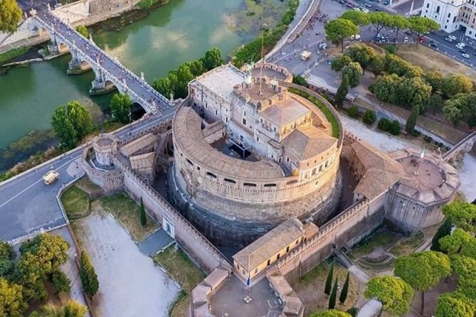 Day Trip in Rome from Civitavechia - Engaging Stops at Iconic Roman Landmarks