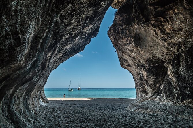 Day trip in the Gulf of Orosei Cala Mariolu - From the Marina of Arbatax to the Coast of Baunei