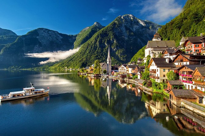 Day trip Salzburg & Hallstatt in a private small group - Discovering Salzburg: Mozarts Birthplace and Hidden Corners