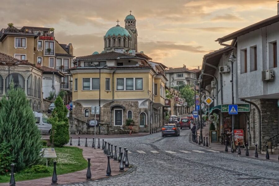 Day Trip to Bulgaria and Veliko Tarnovo from Bucharest - Visiting the Cliff-Carved St. Dimitrie Basarabov Monastery