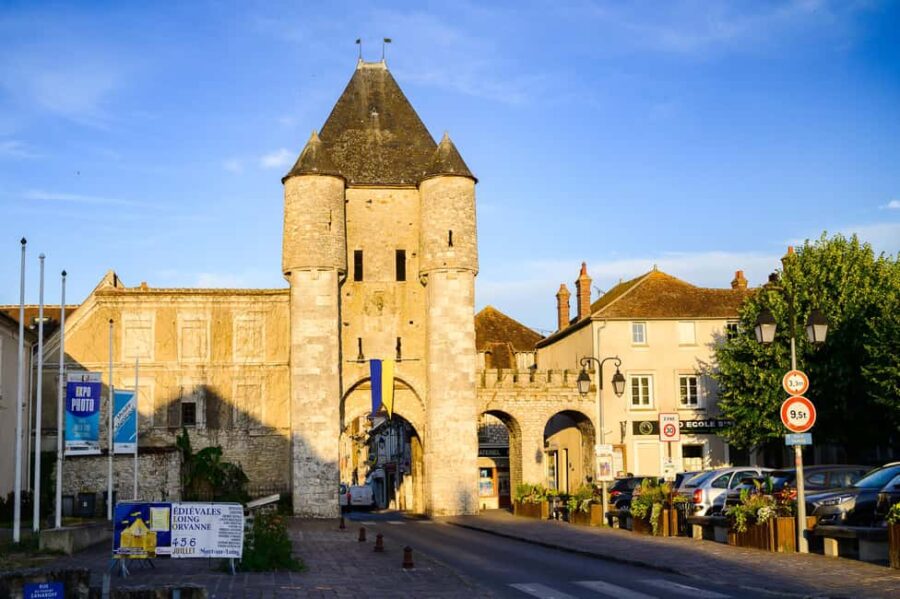 Day Trip to Moret-sur-Loing: Alfred Sisley Impressionist - Departing from Paris at 8:00 am with Pickup Included