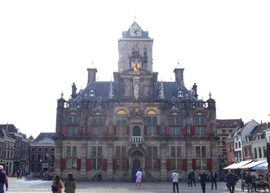 Delft and Volendam: Cheese, Clogs & Windmills (Small Group) - Starting Point and Journey Logistics