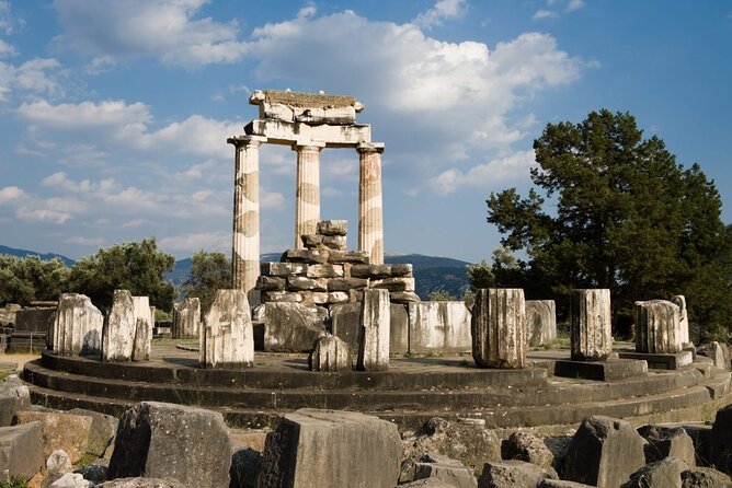Delphi and Arachova full day touring experience - Starting the Day: Convenient Pickup from Athens