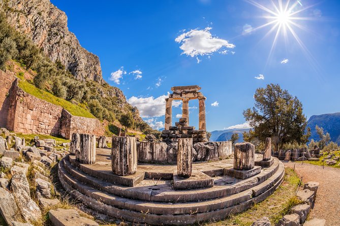 Delphi Day tour for groups from Athens - The Delphi Archaeological Museum: A Treasure Trove of Artifacts