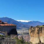 Delphi, Meteora and Thermopylae 2-Day Private Tour from Athens - Exploring the Delphi Archaeological Museum and Sacred Precincts