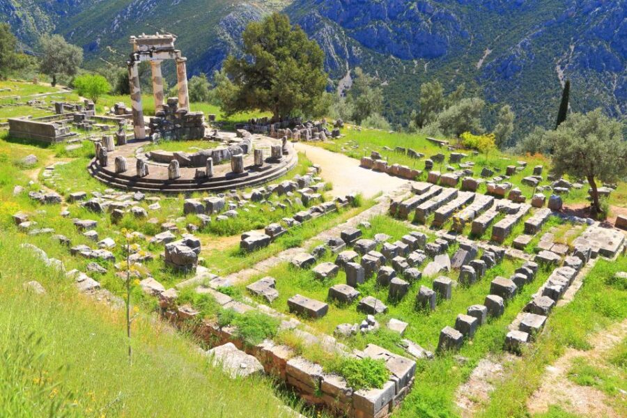 Delphi: Private Day Tour from Athens with Luxurious Vehicle - Luxurious Transport and Personalized Service