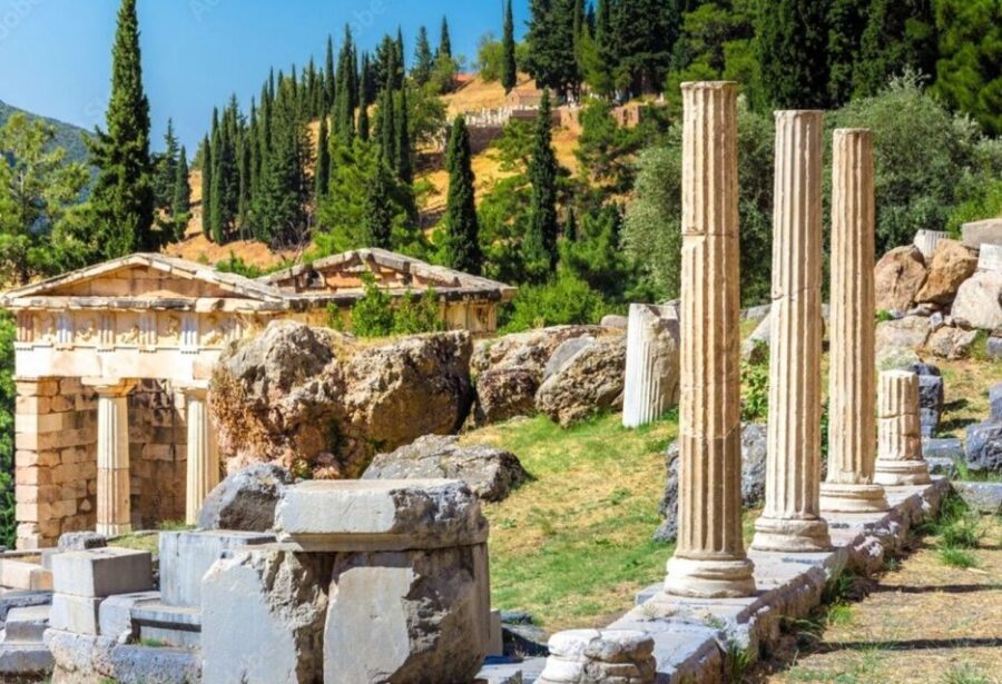 Delphi Self-Guided Tour with 3D Models & Audio (No Ticket) - How the Tour Uses 3D Visuals and Expert Audio Narration