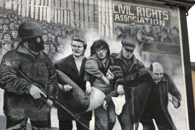 Derrie Danders: A Self-Guided Audio Tour of the Walled Citys West - The Starting Point at Waterloo Place