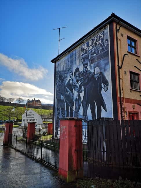 Derry City: The Bloody Sunday Story Walking Tour - Personal Stories from Guides with First-Hand Experience