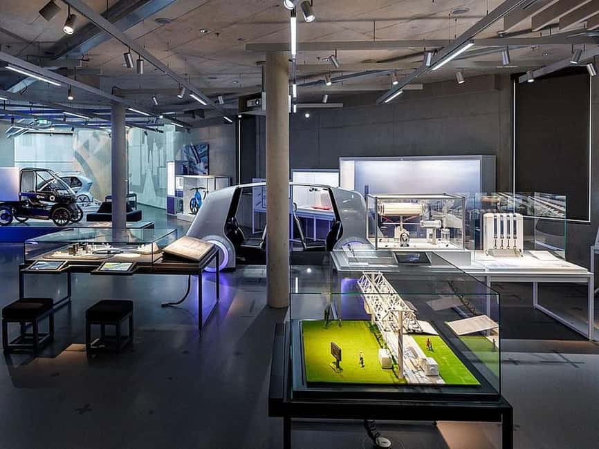 Deutsches Museum Nürnberg - das Zukunftsmuseum - Discover Future-Oriented Exhibits on Technology