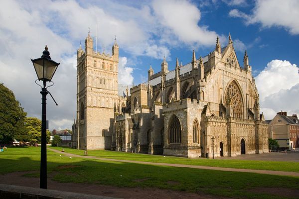 Devon and Cornwall: 5-Day Tour from London - Exploring Winchester and Stonehenge on Day 1
