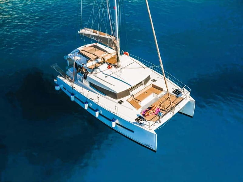 Dia Island Catamaran  Premium Lunch, Open Bar, Small Group - Water Activities and Fun on Board