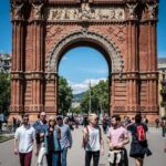 Discover Barcelona: Private Tour in Arabic with an Expert Guide - Exploring the Sagrada Familia and Gaudí’s Genius
